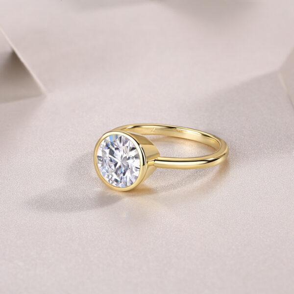 Time Bubble Large Diamond Ring Luxury Fashion Set Moissanite Silver Ring - Image 6
