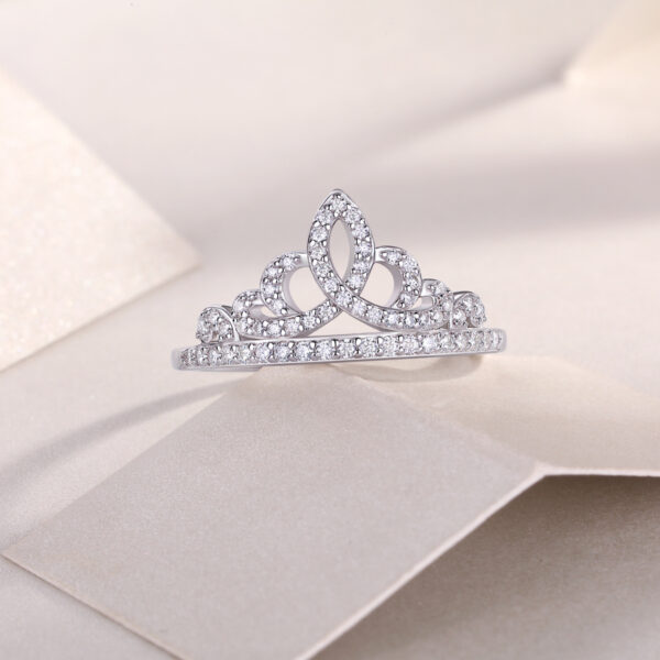 Crown Diamond Ring Luxury And Stylish Moissanite Silver Ring - Image 3